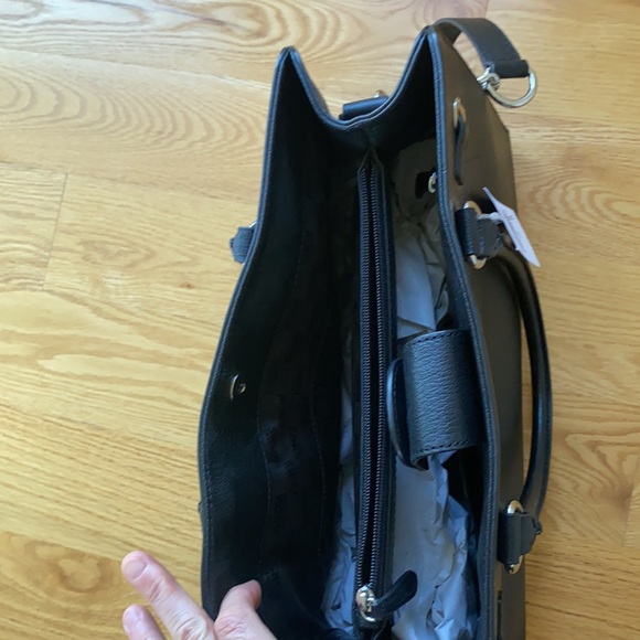 Michael Kors Hamilton Tote - Picture 4 of 4